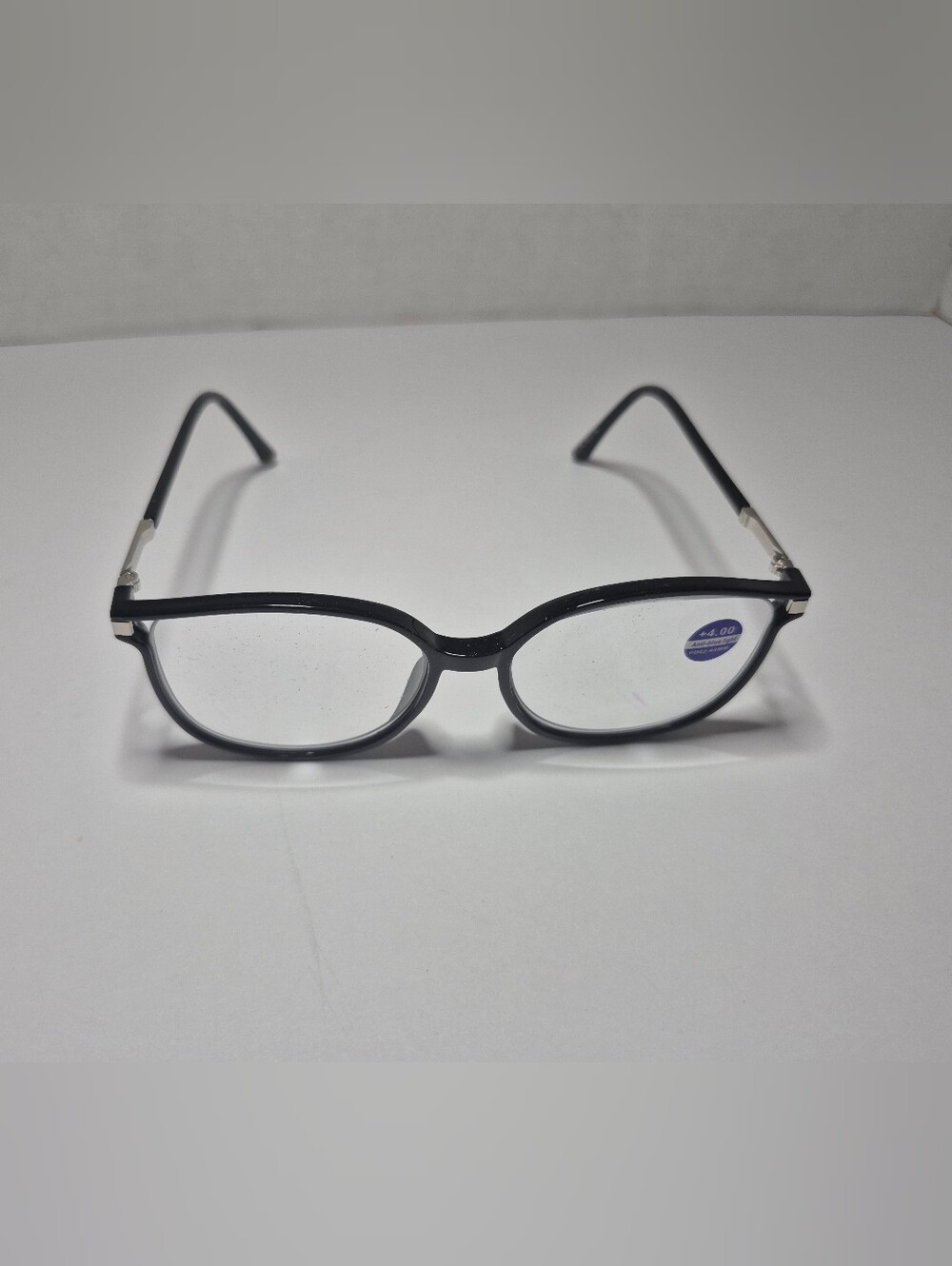 Black Women's Reading Glasses - Classic Oval Frame